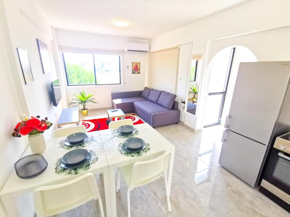 Bella Ciao Beach Apartments Λιβάδια Εξωτερικό φωτογραφία