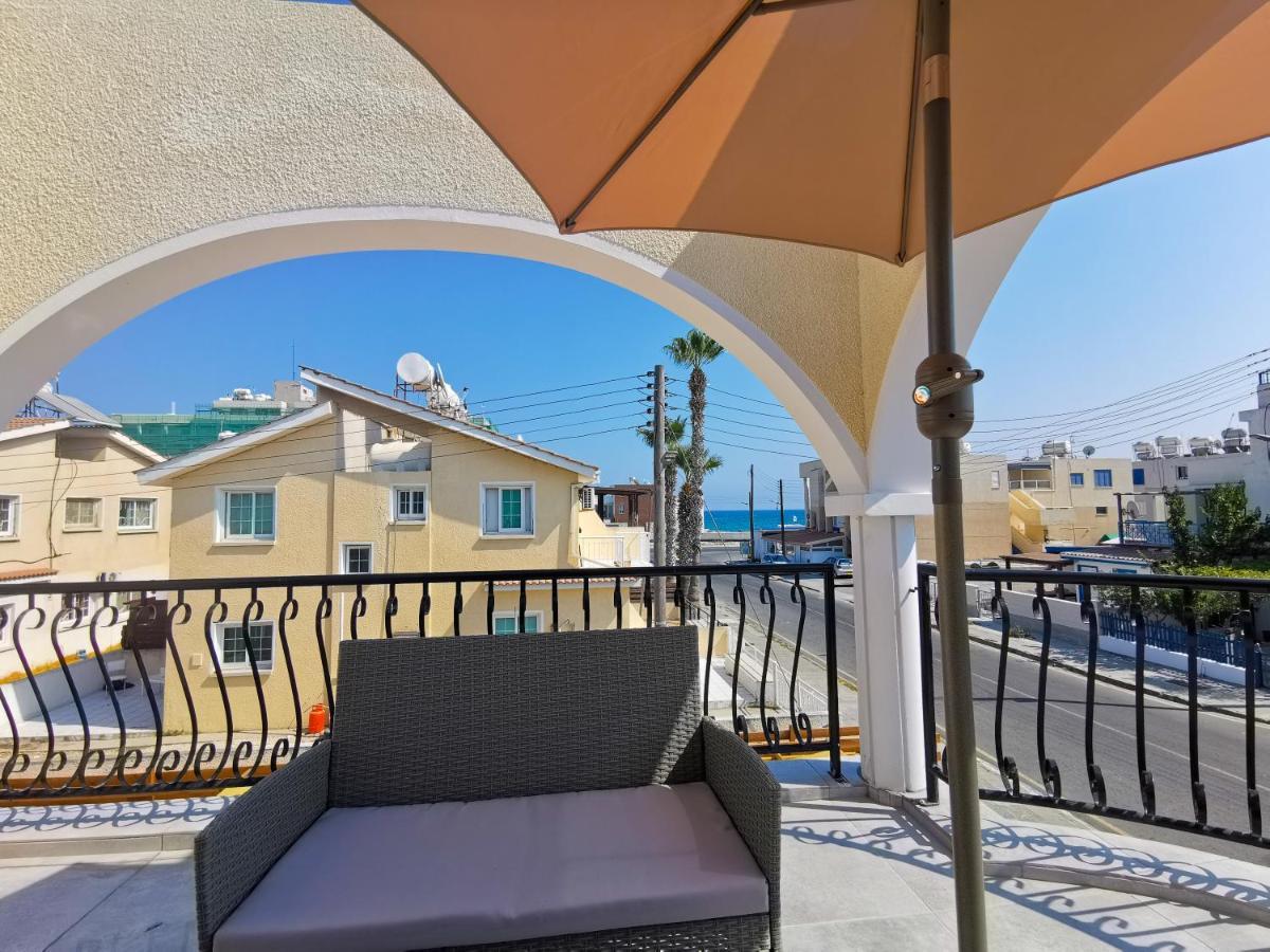 Bella Ciao Beach Apartments Λιβάδια Εξωτερικό φωτογραφία